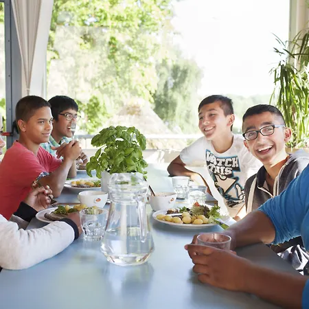 Stayokay Hostel Noordwijk