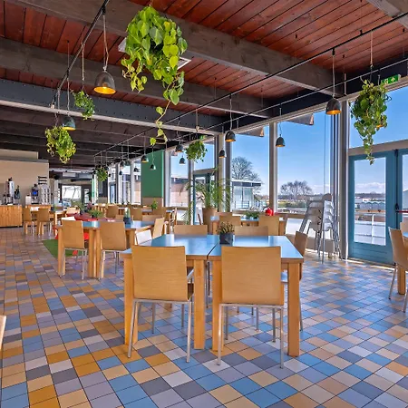 Stayokay Hostel Noordwijk